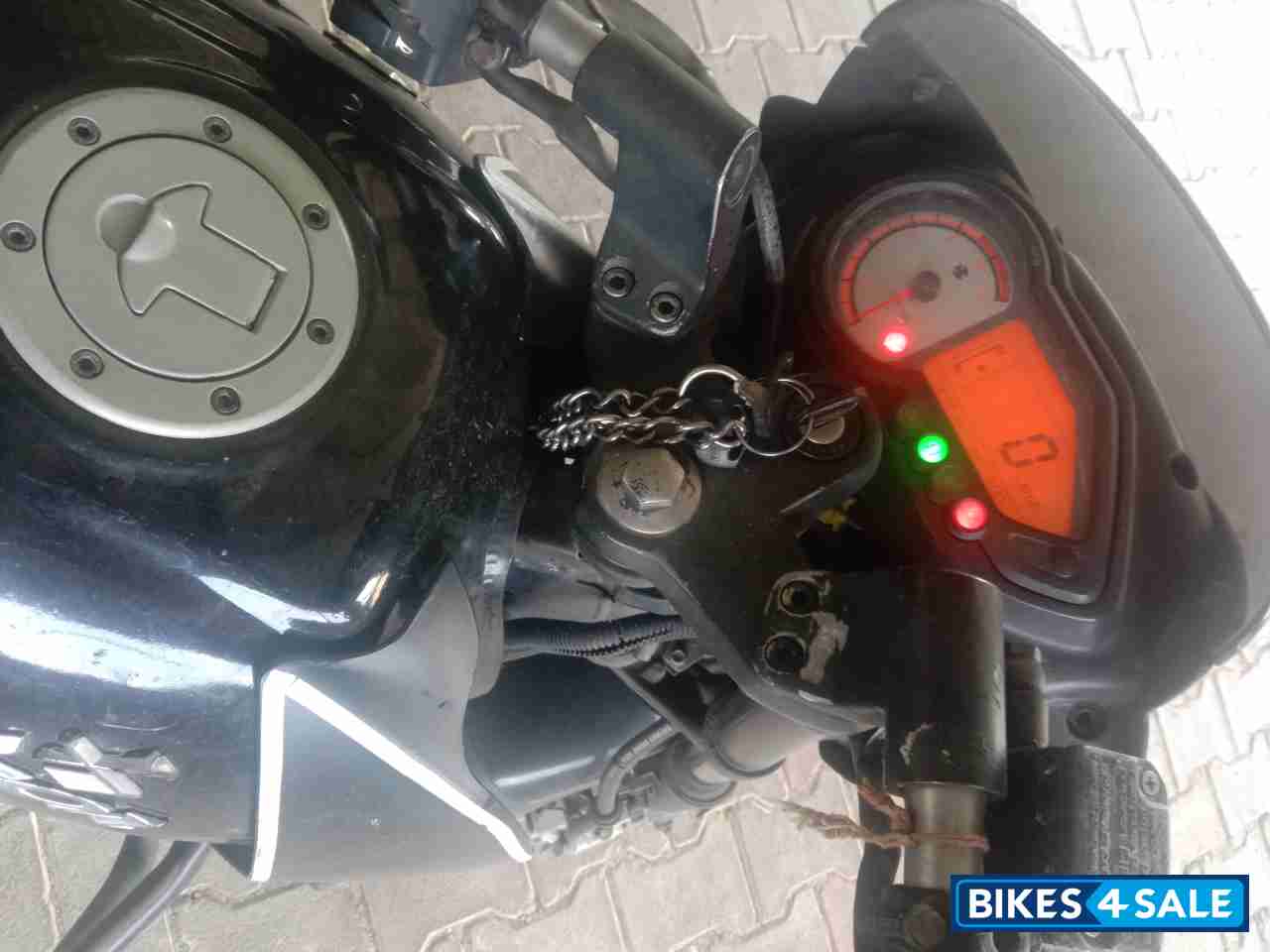 Bajaj Pulsar 180
