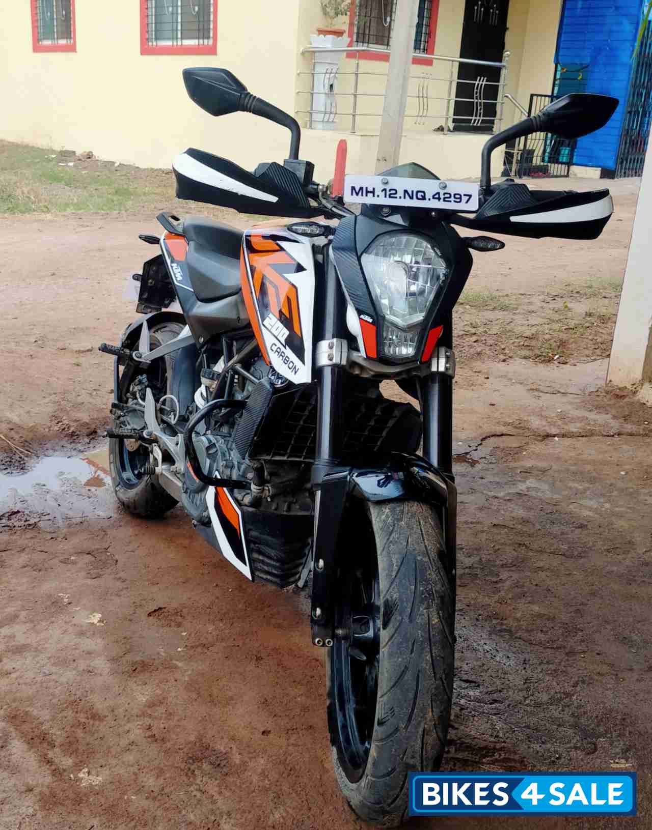 KTM Duke 200