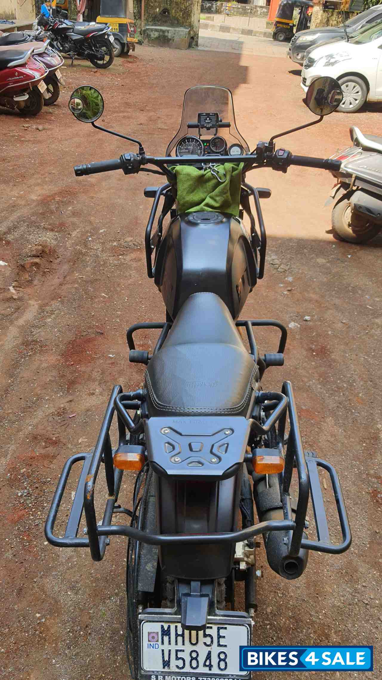 Granite Black Royal Enfield Himalayan 2021