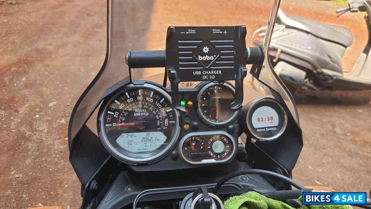 Granite Black Royal Enfield Himalayan 2021