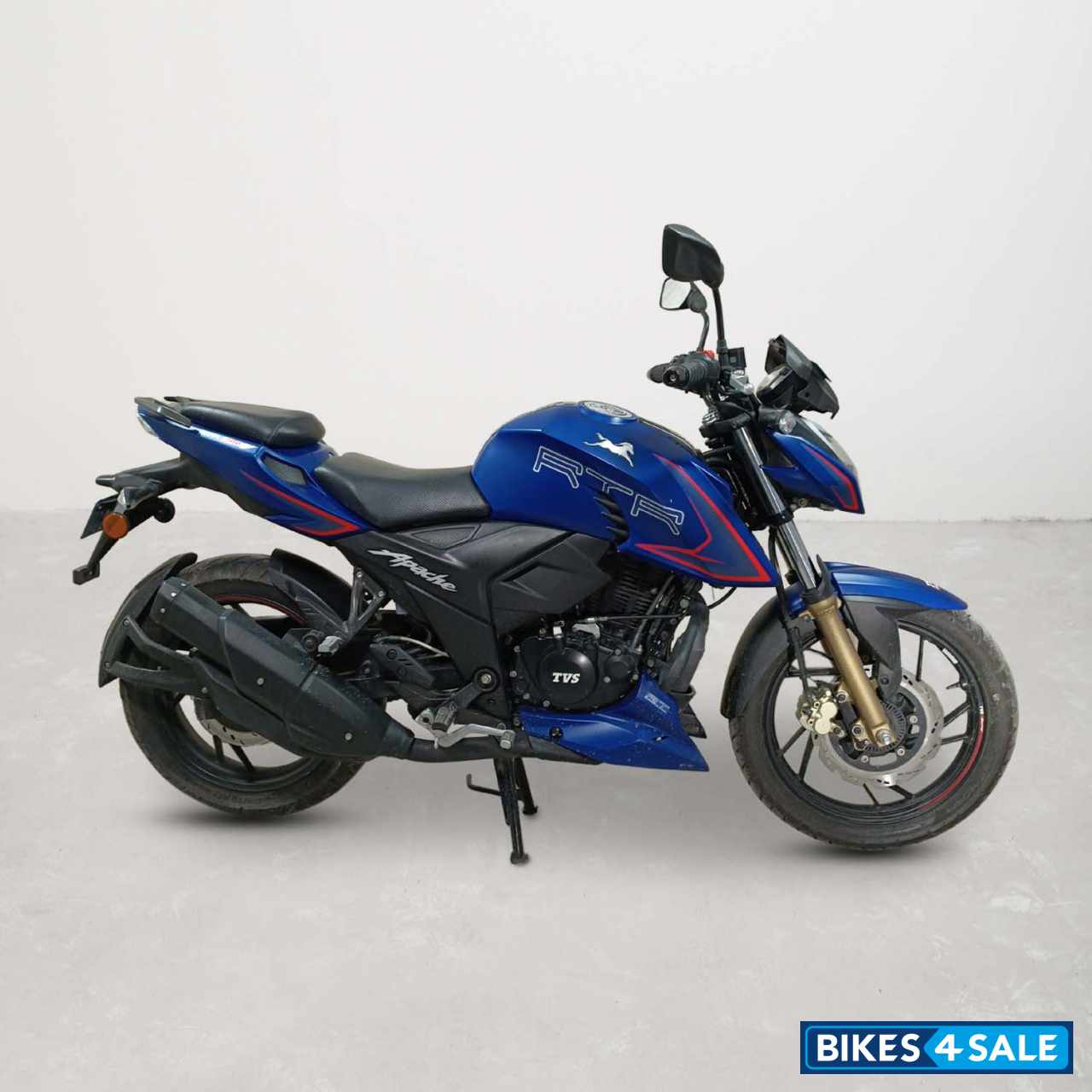 TVS Apache RTR 200 4V