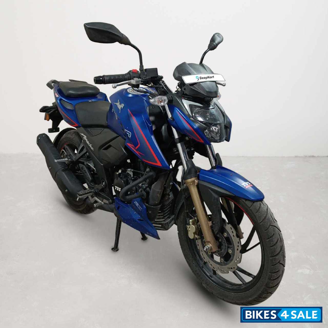 TVS Apache RTR 200 4V
