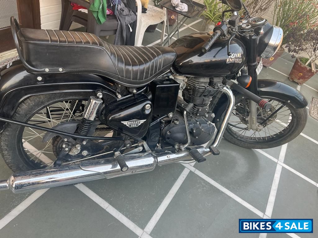 Royal Enfield Bullet 350 ES