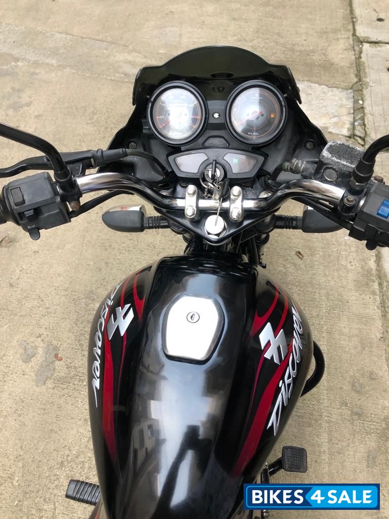 Bajaj Discover DTSi 150