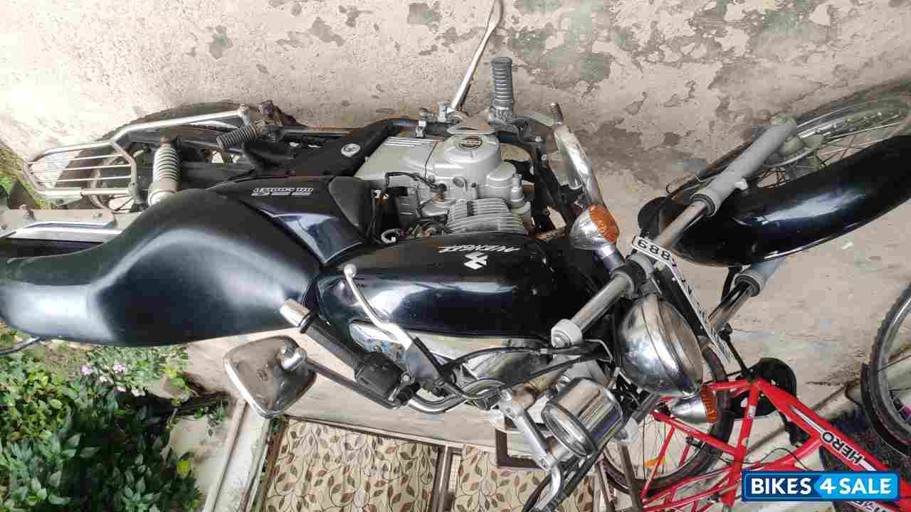 Bajaj Avenger Cruise 220