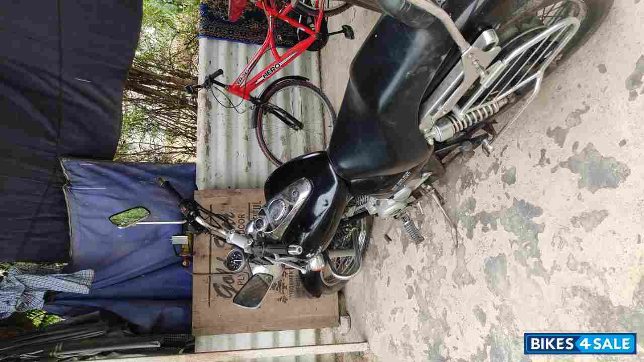 Bajaj Avenger Cruise 220