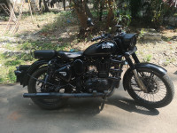 Stelt Black Royal Enfield Classic 500