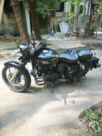 Stelt Black Royal Enfield Classic 500