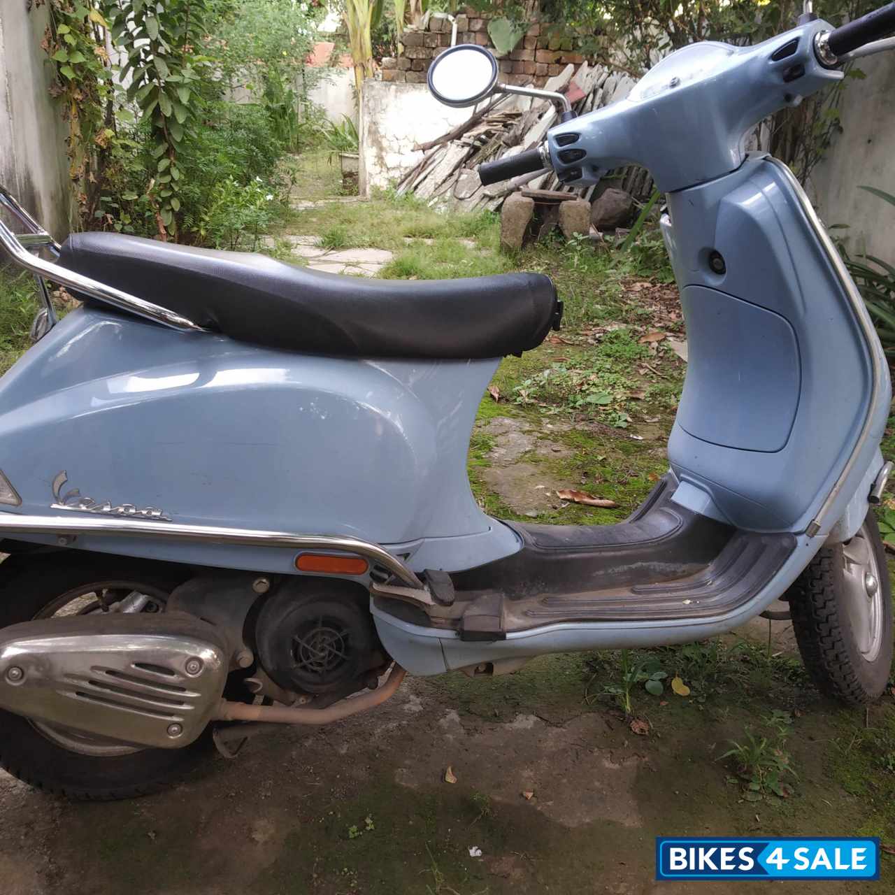 Vespa LX 125