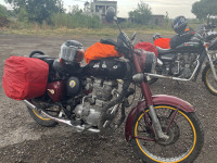 Maroon Royal Enfield Classic 350