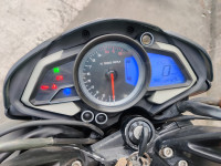 Blavk Bajaj Pulsar 200 NS