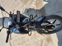 Black TVS Raider 125