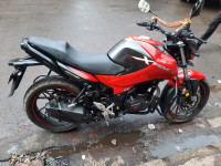 Red And Black Hero Xtreme 160R BS6