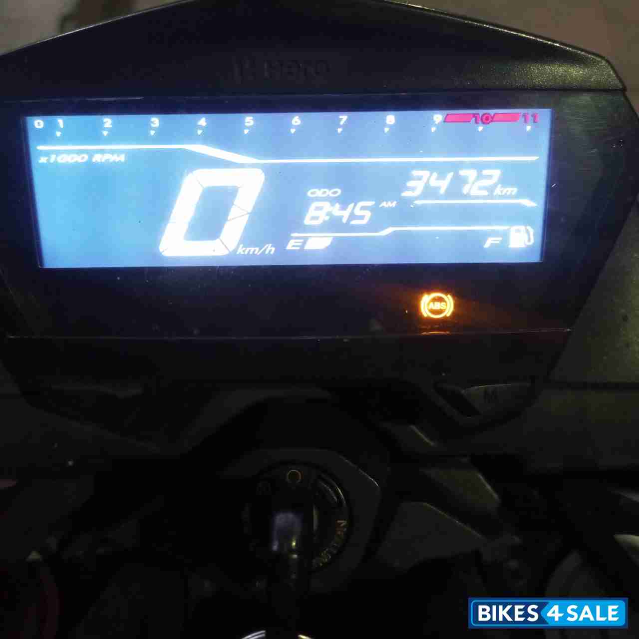 Red And Black Hero Xtreme 160R BS6