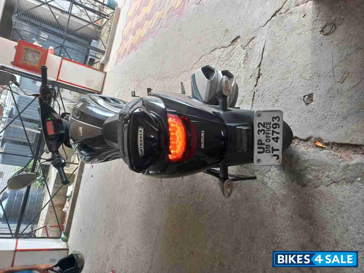 Suzuki Intruder 150