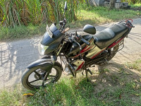 Black Yamaha SS125