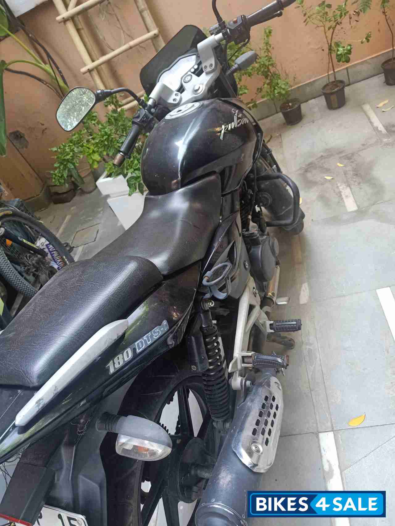 Bajaj Pulsar 180 DTSi