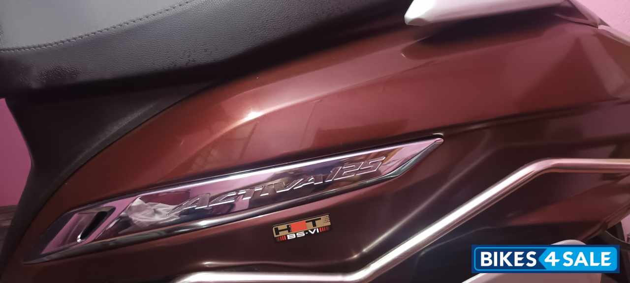 Metallica Red Honda Activa 125 BS6