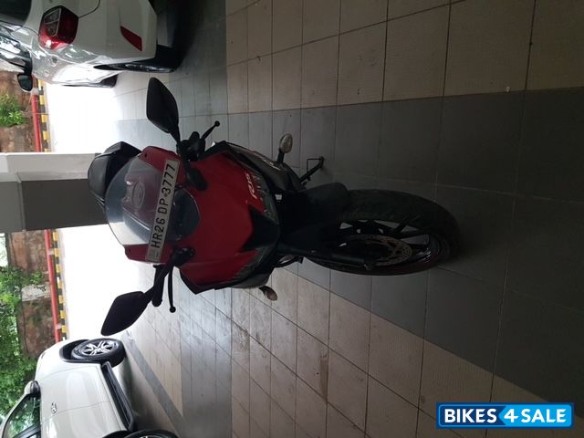 Thunder Grey Yamaha YZF R15 V3