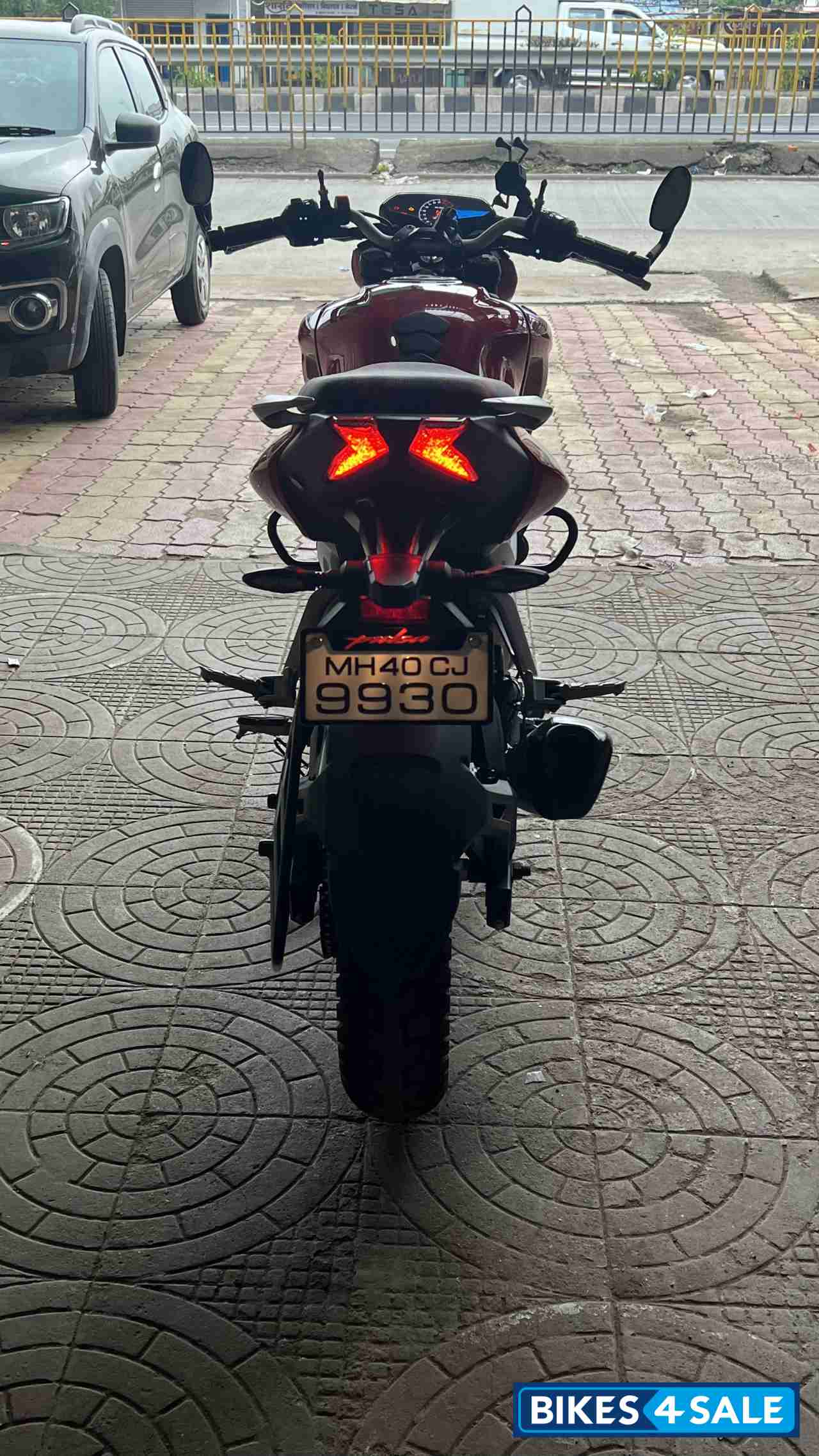 Bajaj Pulsar N250