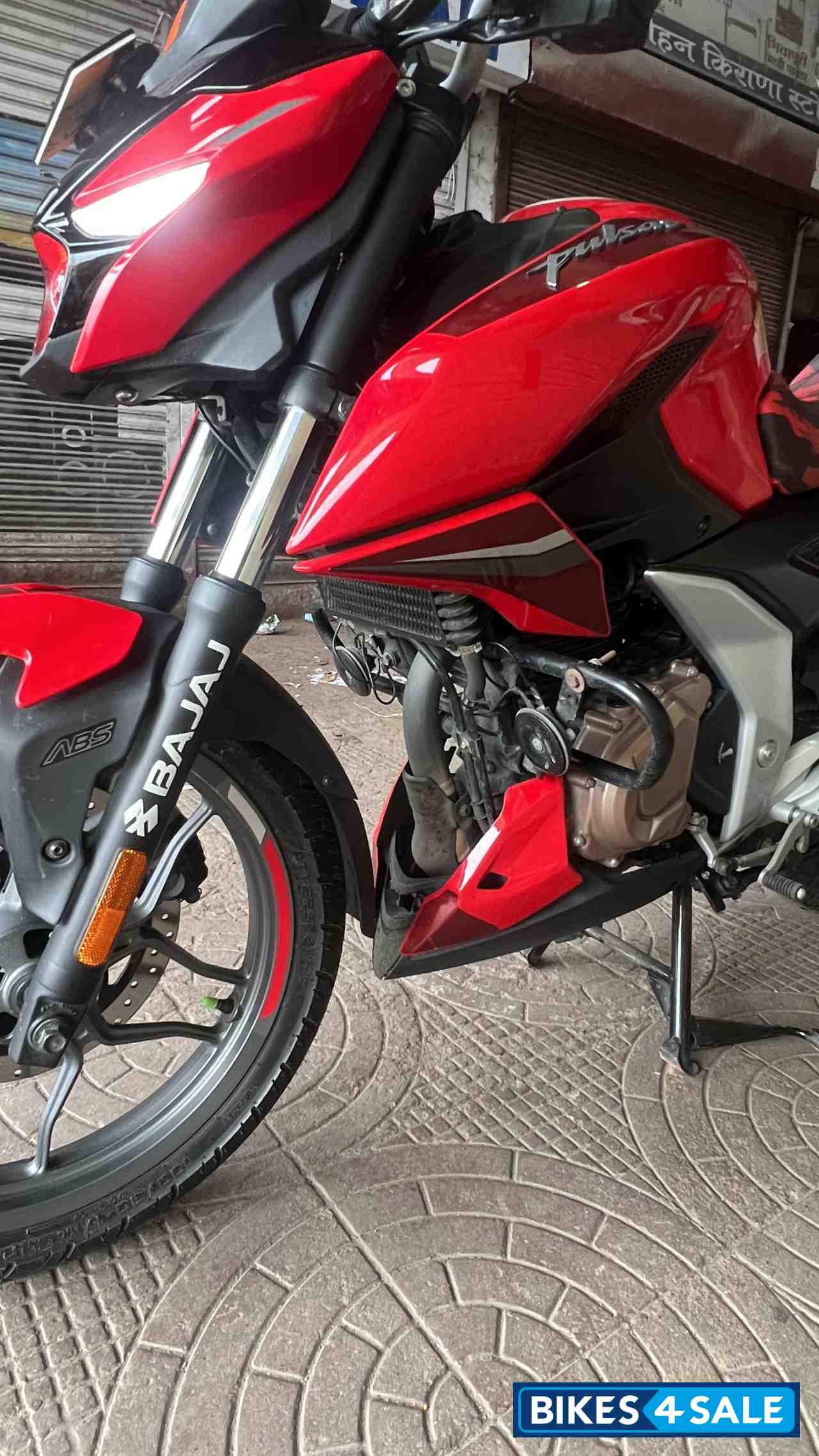Bajaj Pulsar N250