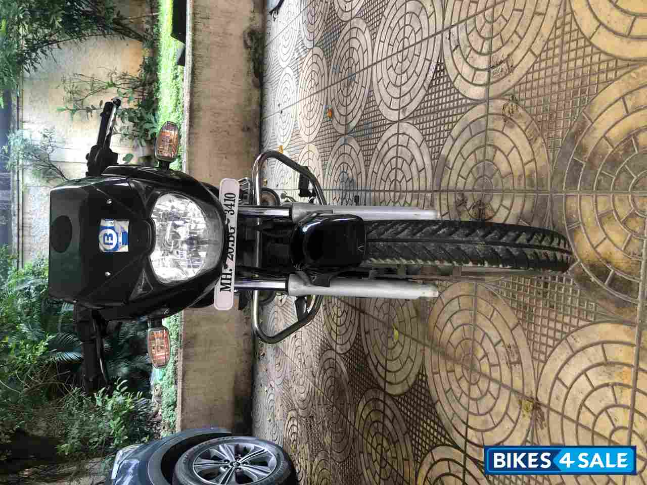 Black Bajaj Pulsar 150