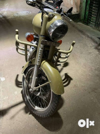 Desert Storm Royal Enfield Classic 500