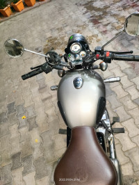 Gunmetal Grey Royal Enfield Classic Gunmetal Grey