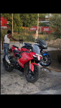 Bajaj Pulsar 220F 2017 Model
