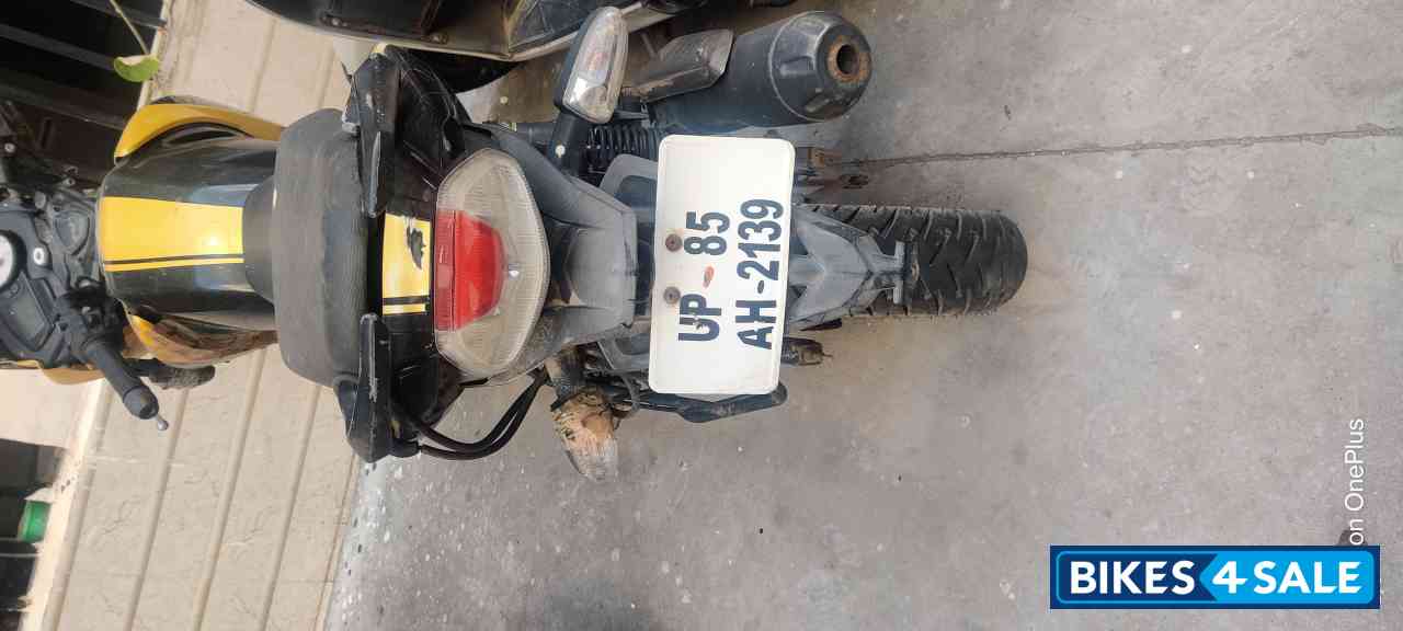 Yellow TVS Apache RTR 160