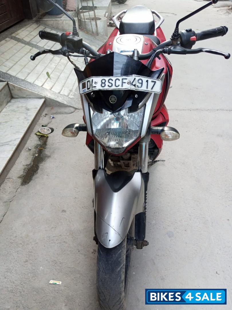Mat Dull Red Me Yamaha FZ-S