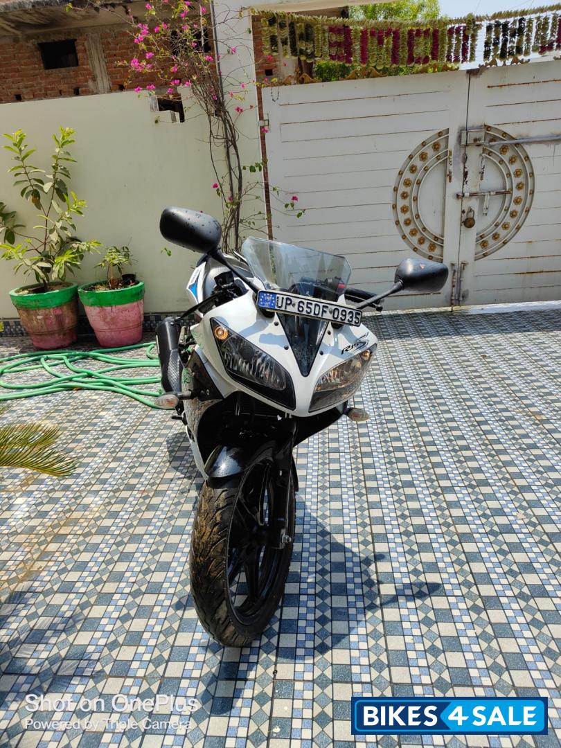 Yamaha YZF R15 S