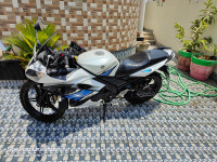 Yamaha YZF R15 S