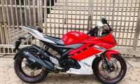 Red/white Yamaha YZF R15 V2