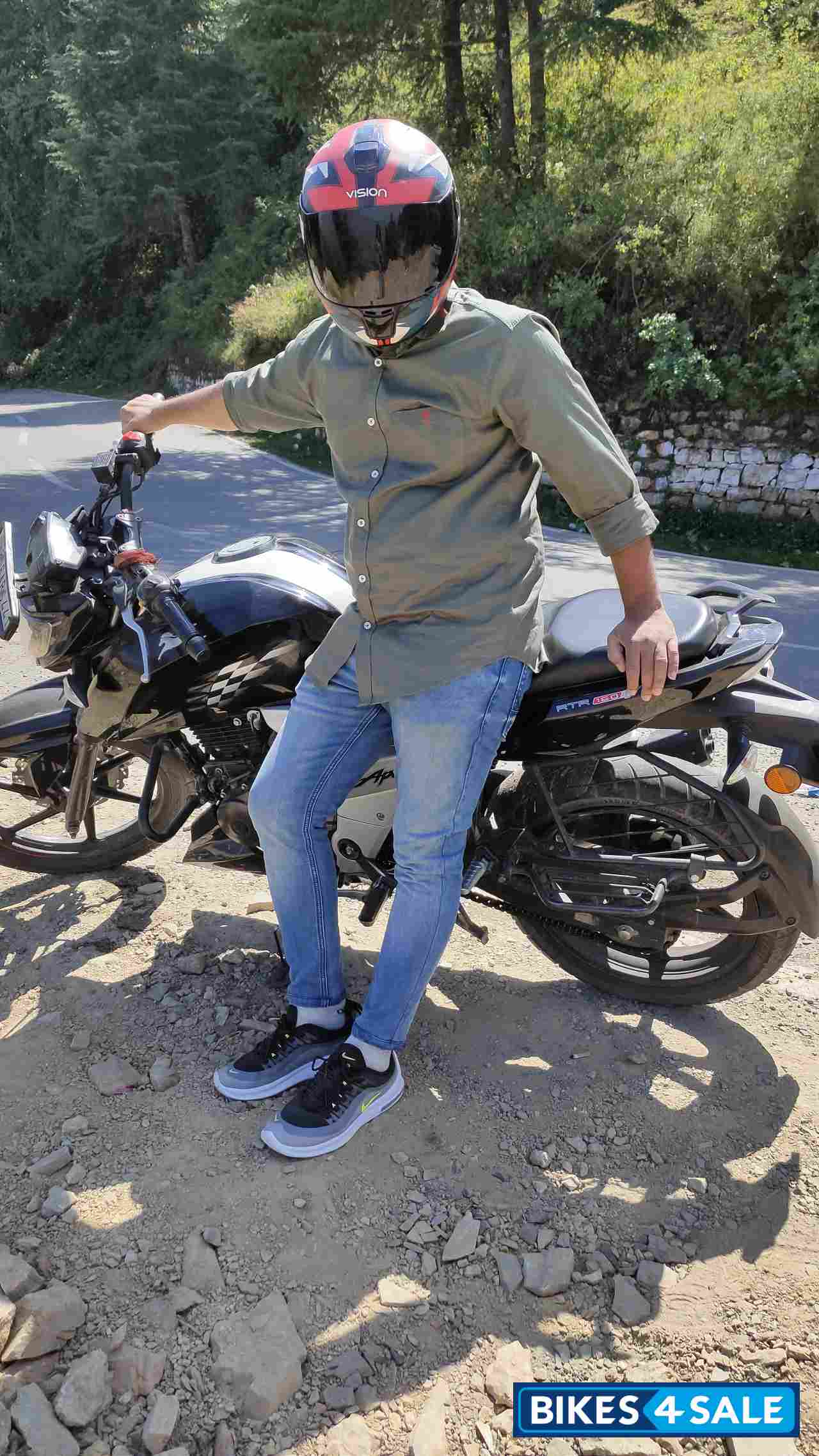 TVS Apache RTR 160 4V