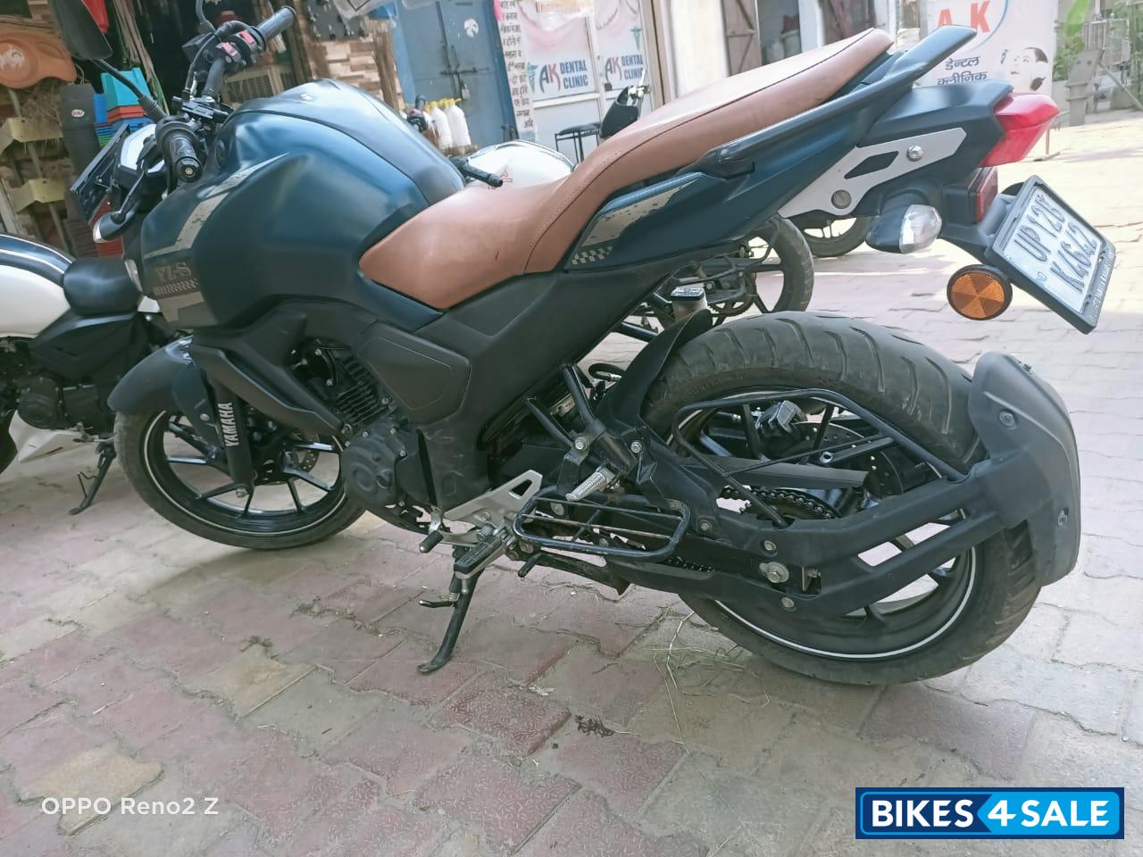 Yamaha FZS-FI ABS Vintage