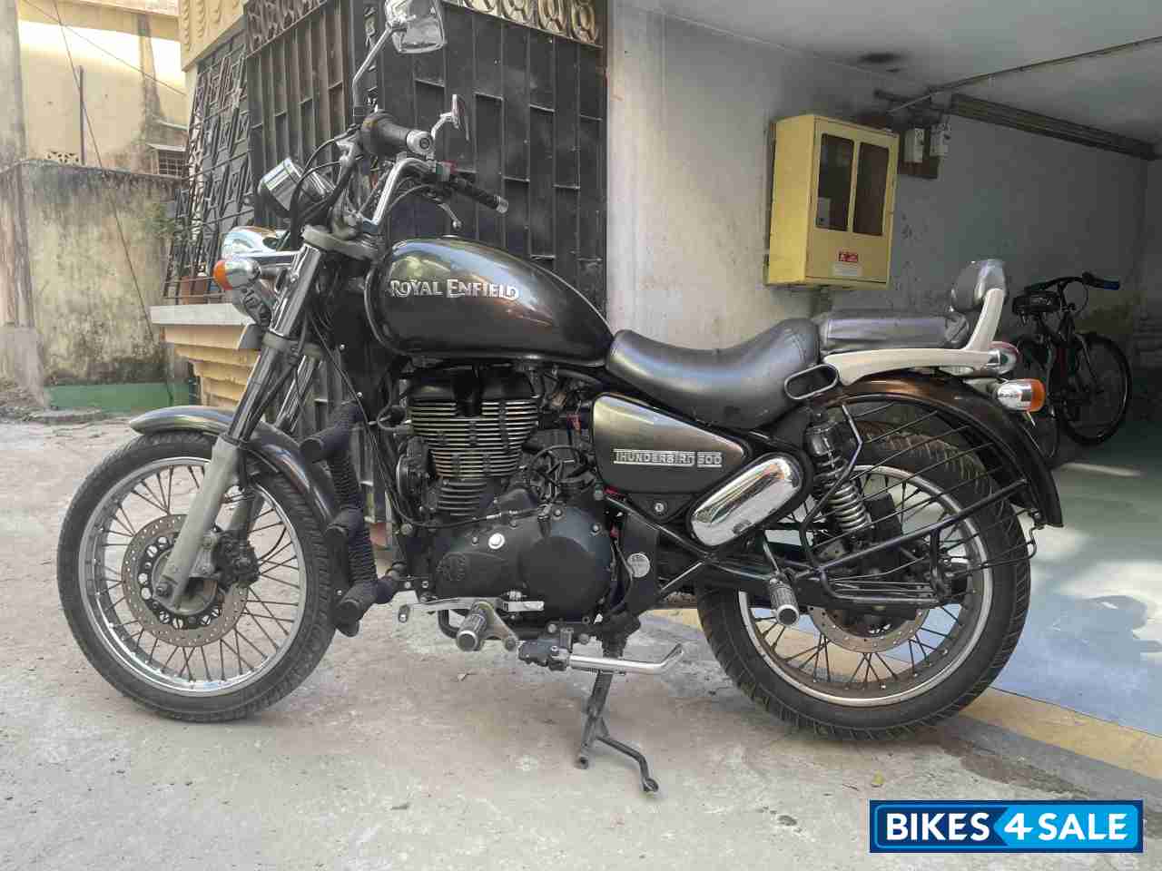 Brown Royal Enfield Thunderbird 500