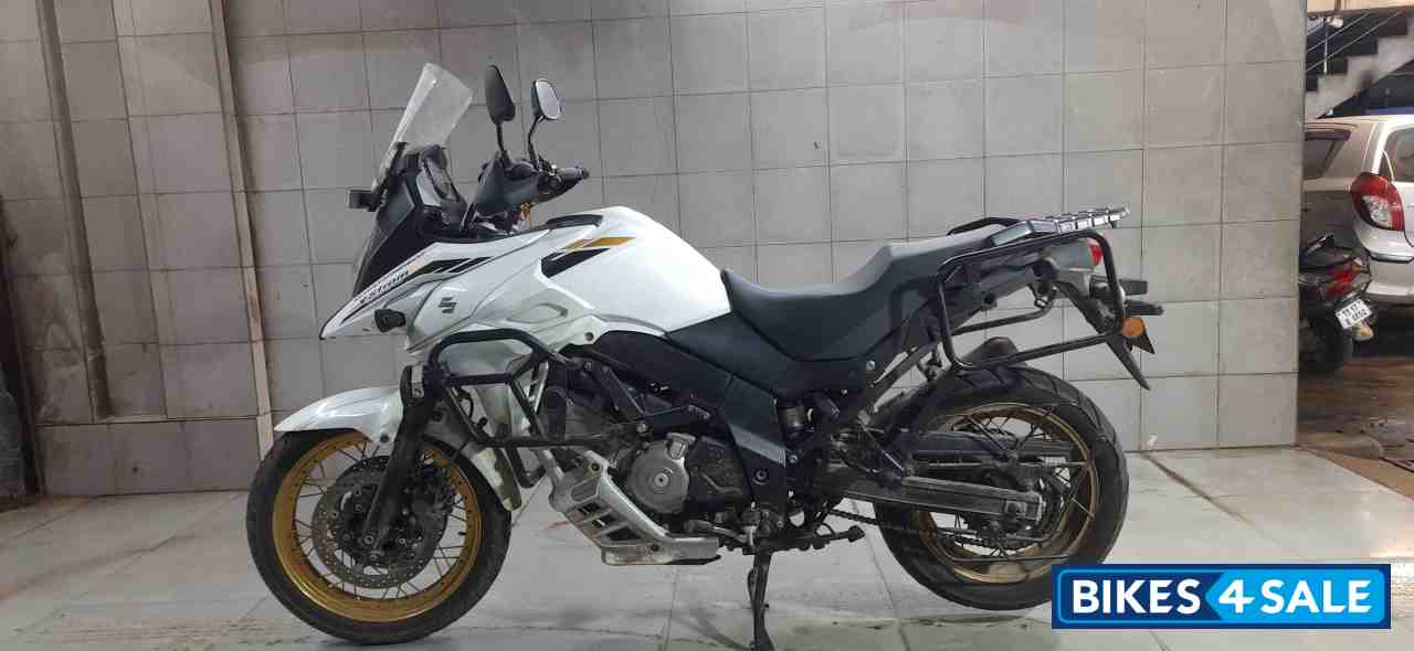 Suzuki V-Strom 650XT ABS BS6