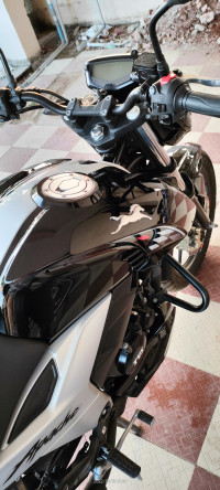 TVS Apache RTR 160 4V BS6