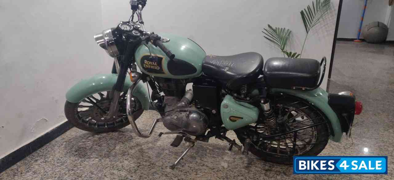 Royal Enfield Classic 350