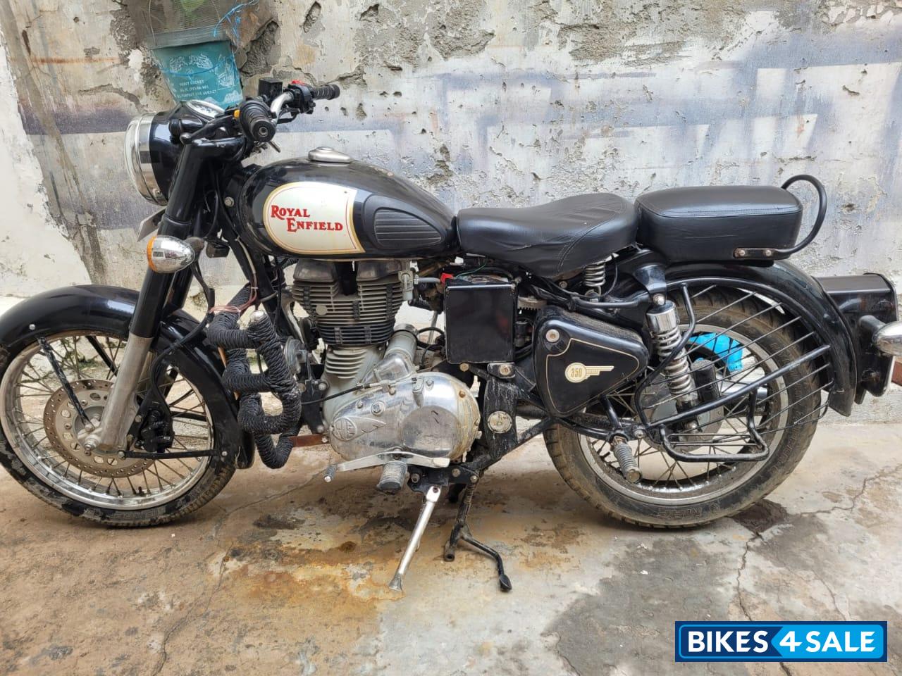 Royal Enfield Classic 350