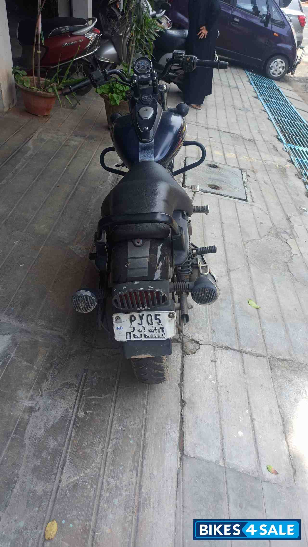 Bajaj Avenger Street 150