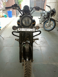 Blue Bajaj Avenger Street 150
