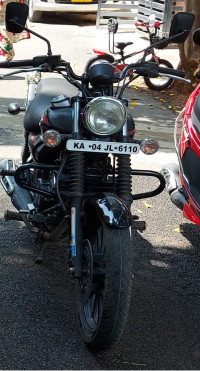 Bajaj Avenger Street 220