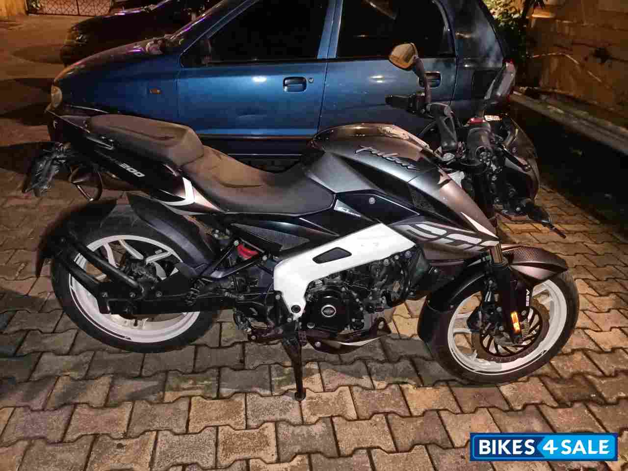 Bajaj Pulsar 200 NS