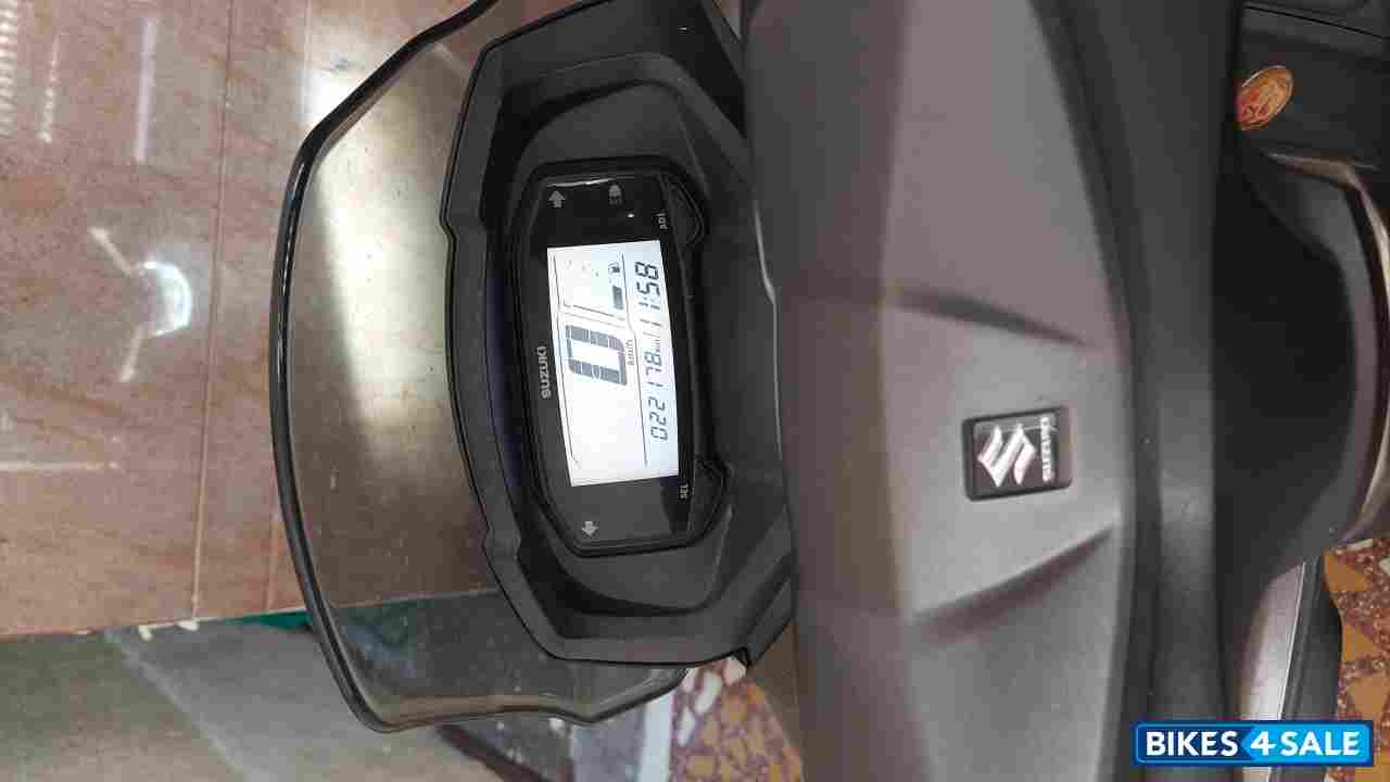 Grey Suzuki Burgman Street