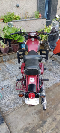 Maroon Royal Enfield Classic 350
