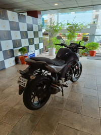 Midnight Blue Honda CB Hornet 160R