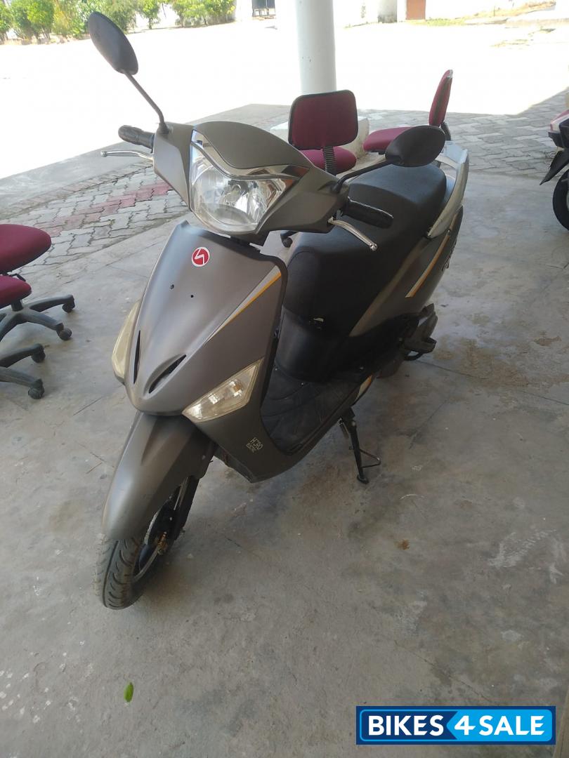 Grey Hero Electric Optima LX Lithium