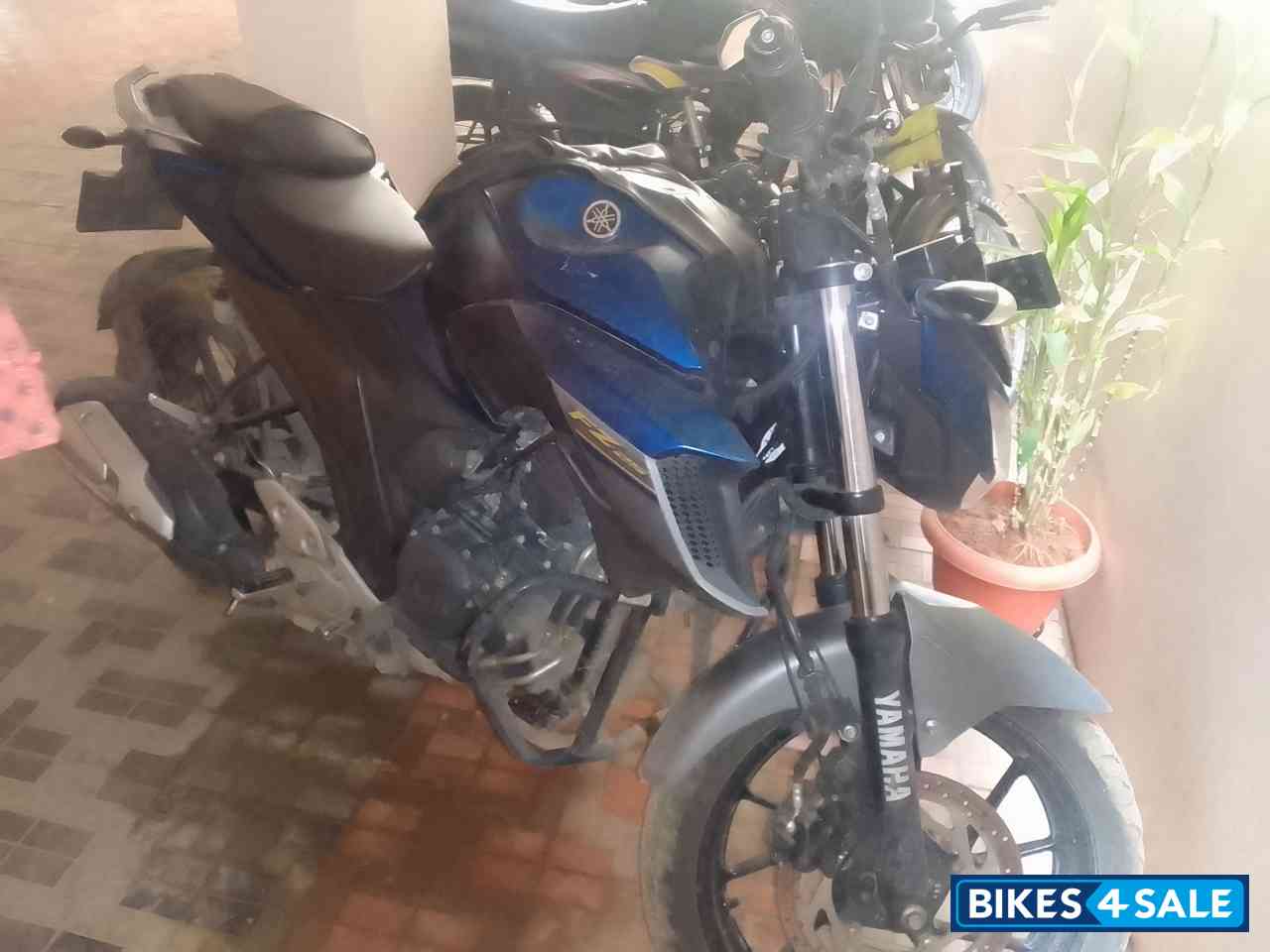 Yamaha FZS 25